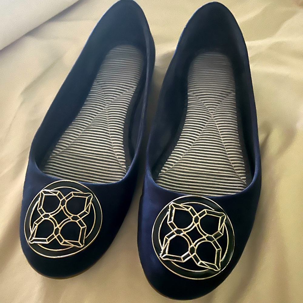 Suede look ballet flats with gold toe decoration. Kelly & Katie. Navy Blue